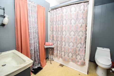 225 Race St, Constantine, MI 49042 photo 12