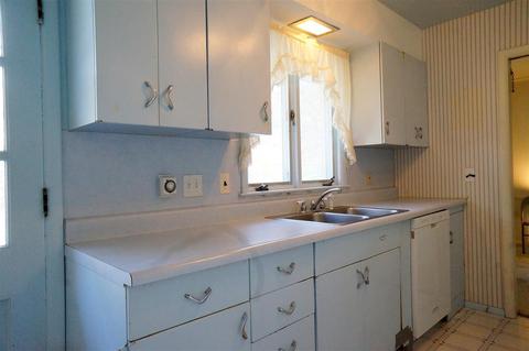 2011 Cascade Dr, Jackson, MI 49203 photo 7