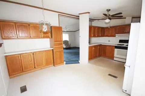 53730 Silver St, Mendon, MI 49072 photo 5