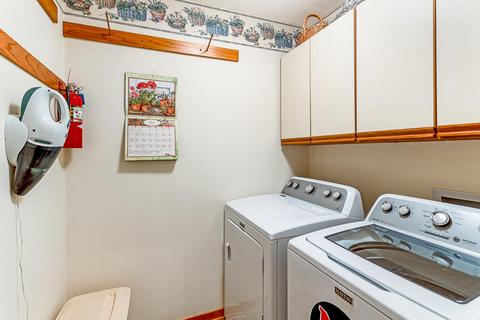 6386 Pepper Tree Ln, Jackson, MI 49201 photo 16