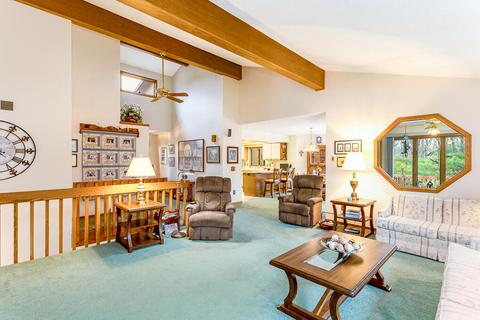 6386 Pepper Tree Ln, Jackson, MI 49201 photo 4