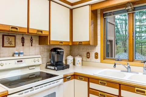 6386 Pepper Tree Ln, Jackson, MI 49201 photo 35