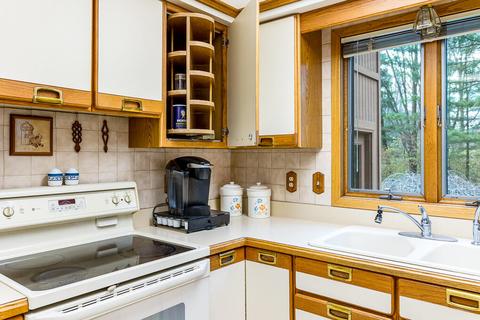 6386 Pepper Tree Ln, Jackson, MI 49201 photo 36