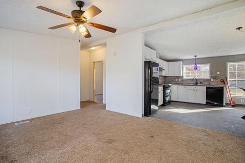 3159 Sisson Rd, Freeport, MI 49325 photo 4