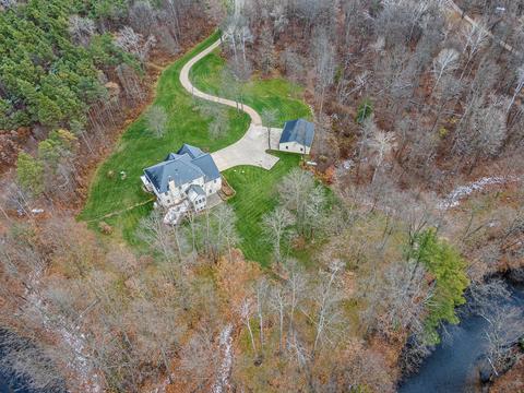 951 N Rivers Trl, White Cloud, MI 49349 photo 2