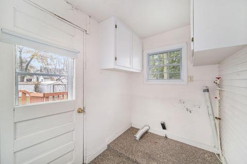 144 Bates St, Jackson, MI 49202 photo 10