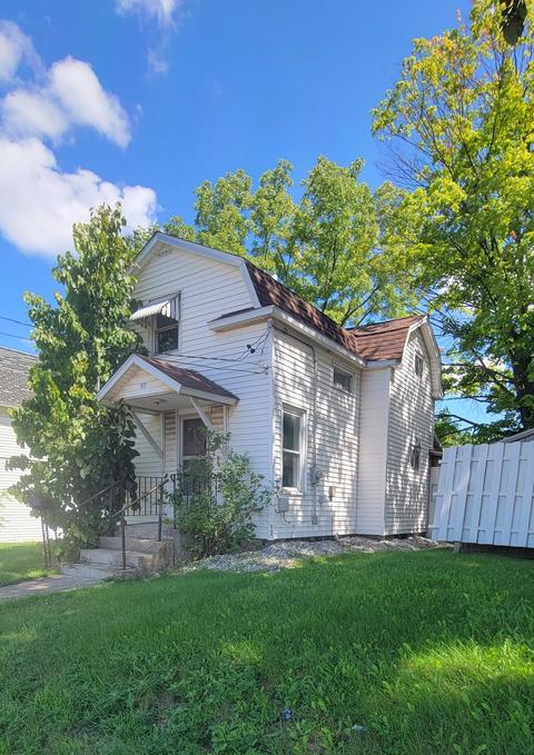 517 S State St, Big Rapids, MI 49307
