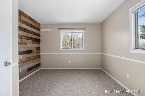 216 Roberta Jayne Dr, Lowell, MI 49331 photo 11