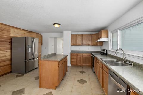 7644 W Briggs Rd, Stanton, MI 48888 photo 6