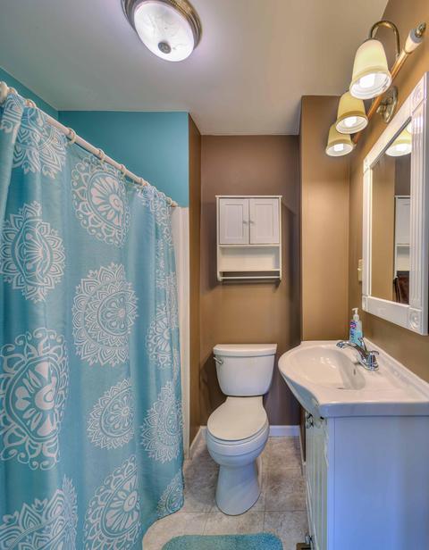 621 Royal Dr, Jackson, MI 49202 photo 14