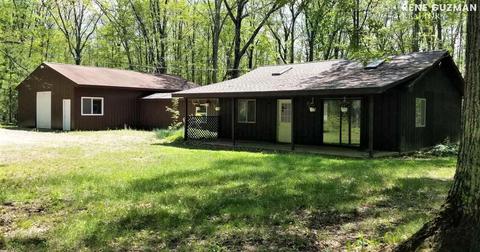 10297 Woods Rd, Gladwin, MI 48624 photo 8