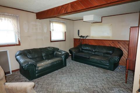 7243 Fairmount Ave, Jackson, MI 49201 photo 17