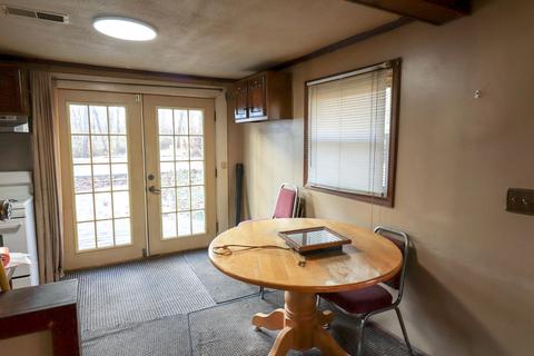 7243 Fairmount Ave, Jackson, MI 49201 photo 14
