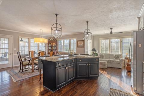 116 Peter Pan Ln, Marshall, MI 49068 photo 14