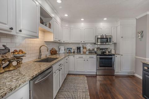 116 Peter Pan Ln, Marshall, MI 49068 photo 13