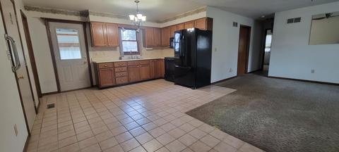 708 Madison St, Bellevue, MI 49021 photo 10