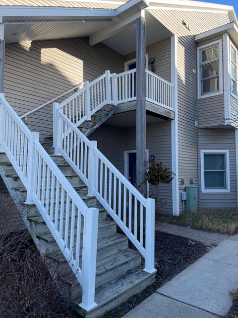 59 Arthur St, Manistee, MI 49660 photo 3