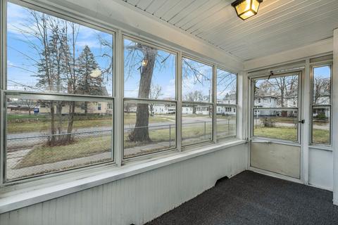 802 S Elm Ave, Jackson, MI 49203 photo 5
