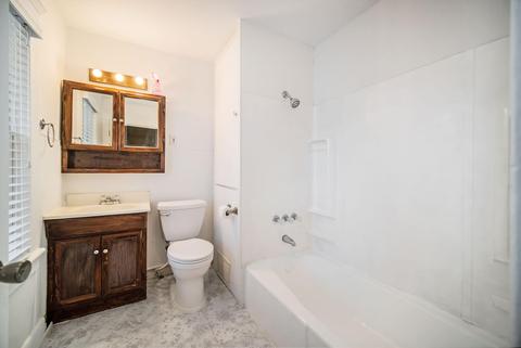 224 W Clark St, Jackson, MI 49203 photo 12