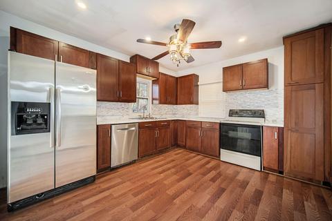 224 W Clark St, Jackson, MI 49203 photo 9