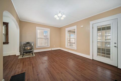 224 W Clark St, Jackson, MI 49203 photo 4