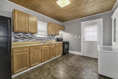 314 Seventh St, Jackson, MI 49201 photo 9