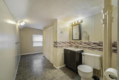 314 Seventh St, Jackson, MI 49201 photo 17