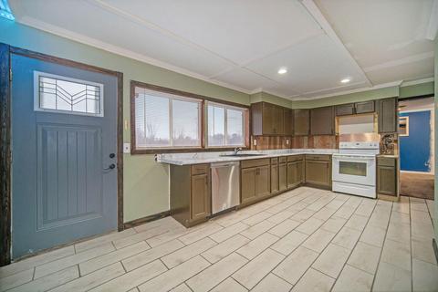 3400 Brooklyn Rd, Jackson, MI 49203 photo 2