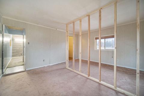 3400 Brooklyn Rd, Jackson, MI 49203 photo 9