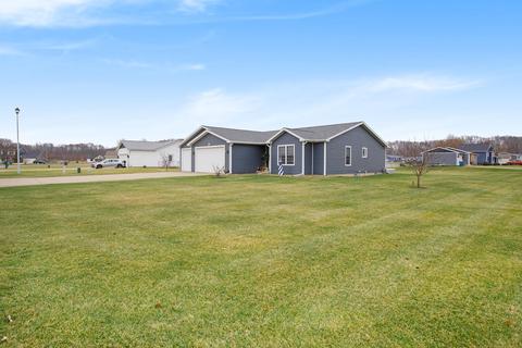 1316 Alivia Dr, Plainwell, MI 49080 photo 30