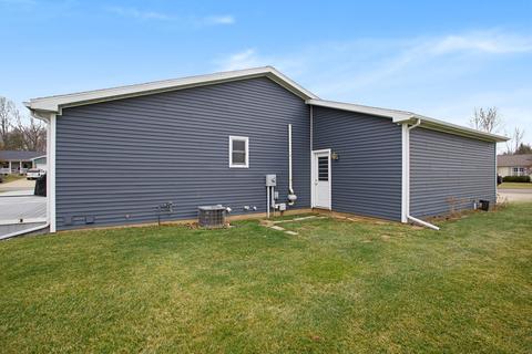 1316 Alivia Dr, Plainwell, MI 49080 photo 39