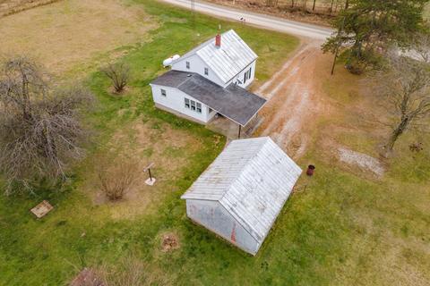 460 Mccallum St, Montgomery, MI 49255 photo 5