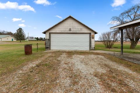 460 Mccallum St, Montgomery, MI 49255 photo 6