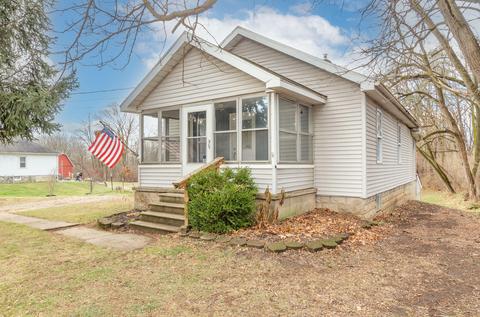 2440 Clark St, Jackson, MI 49202 photo 1