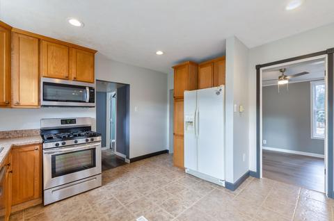 2440 Clark St, Jackson, MI 49202 photo 12