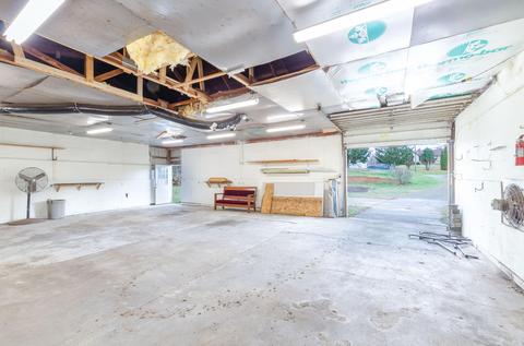 2440 Clark St, Jackson, MI 49202 photo 39