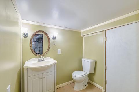 2440 Clark St, Jackson, MI 49202 photo 22