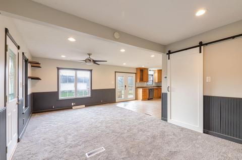 2440 Clark St, Jackson, MI 49202 photo 7