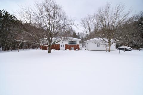 7870 Durham Rd, Whitehall, MI 49461 photo 1