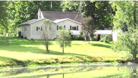 17518 M-86, Three Rivers, MI 49093 photo 1
