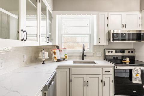 2940 Park Dr, Jackson, MI 49203 photo 8