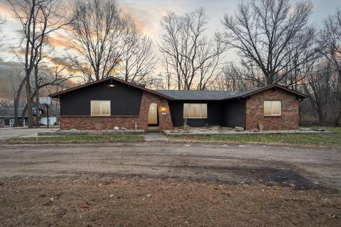 3423 Bailey Rd, Jackson, MI 49201 photo 1