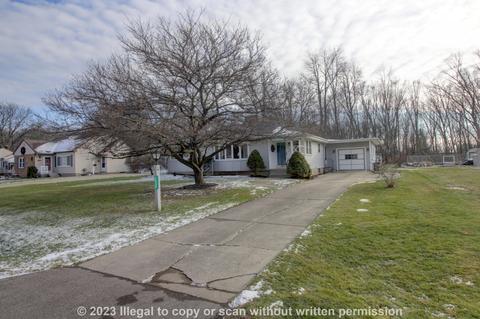 1539 Strathmoor Ln, Jackson, MI 49203 photo 1