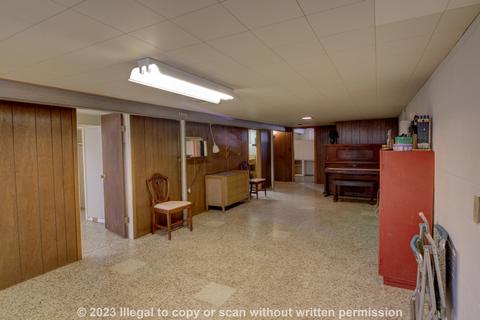 1539 Strathmoor Ln, Jackson, MI 49203 photo 47
