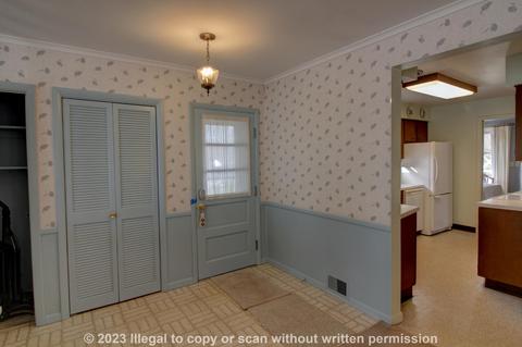 1539 Strathmoor Ln, Jackson, MI 49203 photo 37