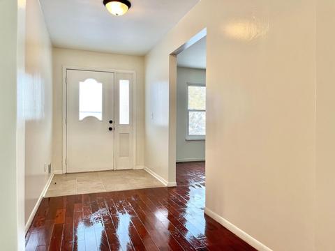 1311 Winston Dr, Jackson, MI 49203 photo 5
