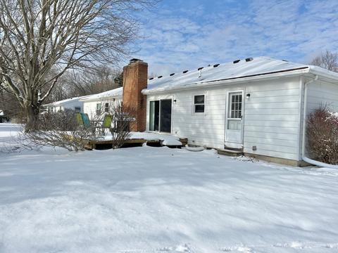 1311 Winston Dr, Jackson, MI 49203 photo 4