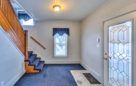 231 N Bowen St, Jackson, MI 49202 photo 4