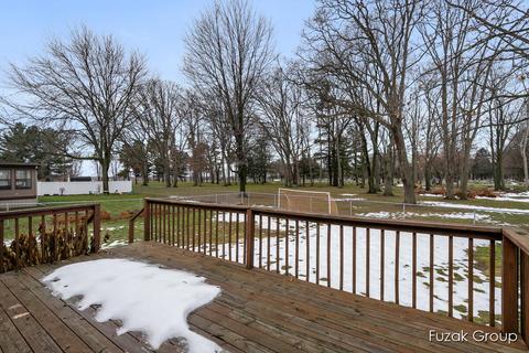 6887 Eric Ave, Jenison, MI 49428 photo 4