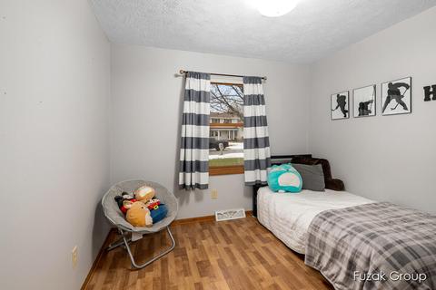 6887 Eric Ave, Jenison, MI 49428 photo 16